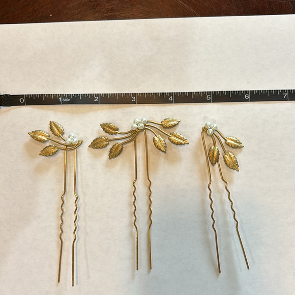Beaded hairpins for updo - Picture 8 of 8